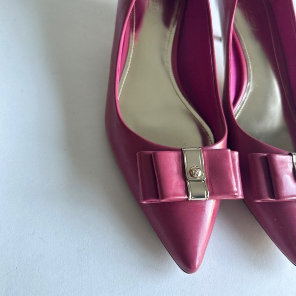 Coach Pink Patent Leather Bow Point Toe Heels size 7.5 - Picture 5 of 12